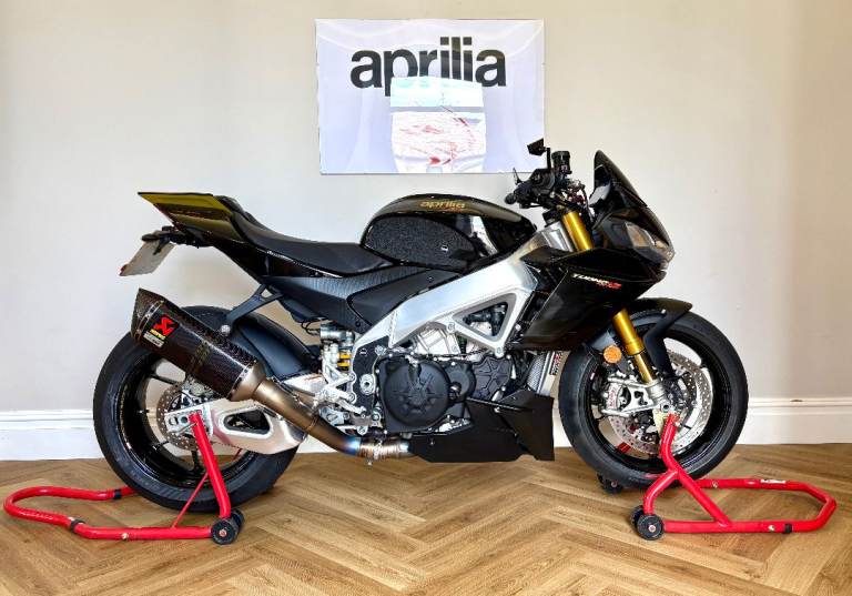 Aprilia, TUONO, 2022, 1077 (cc)