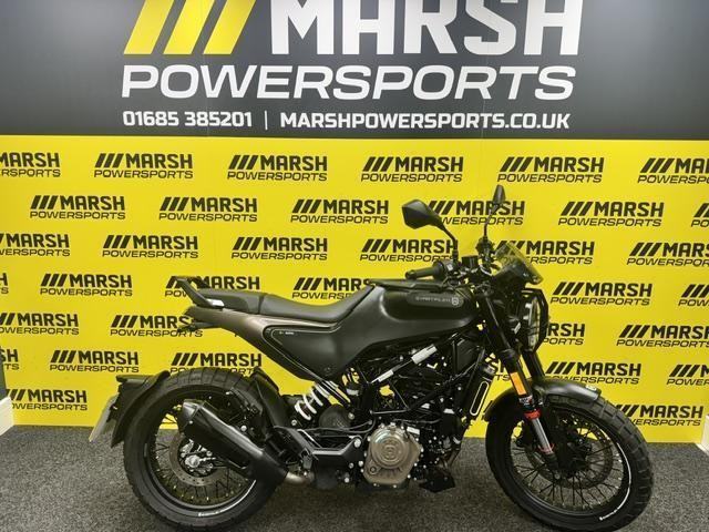 Husqvarna Svartpilen 125   2023 Model , Only 1024 Miles 