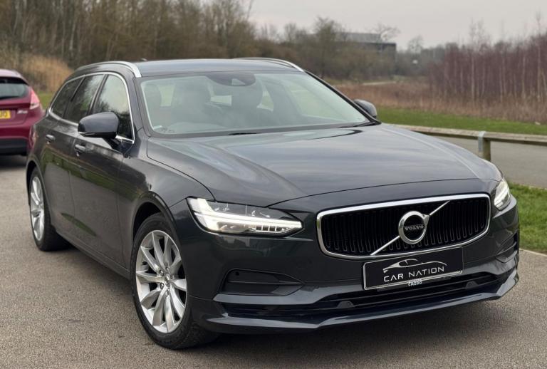 2019 Volvo V90 2.0 T4 GPF Momentum Auto Euro 6 (s/s) 5dr ESTATE Petrol Automatic