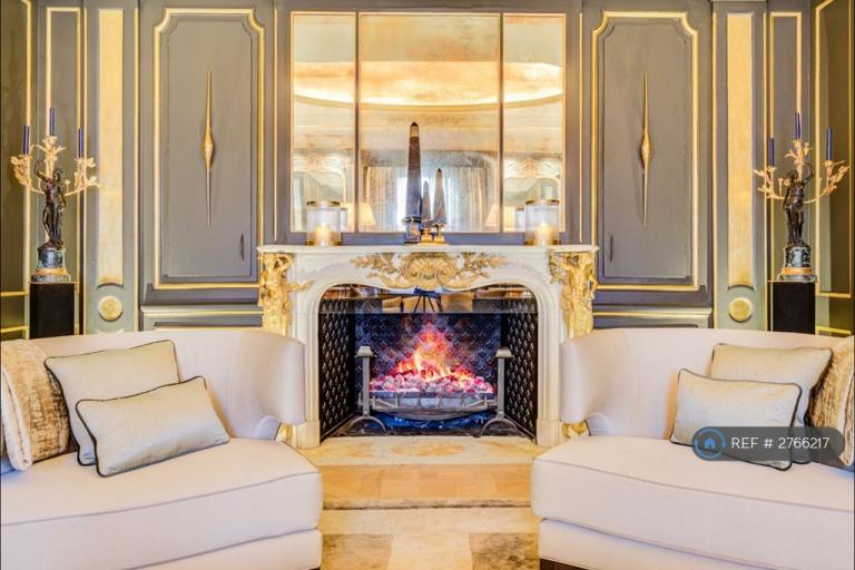 2 bedroom flat in Danbury Street, London, N1 (2 bed) (#2766217)