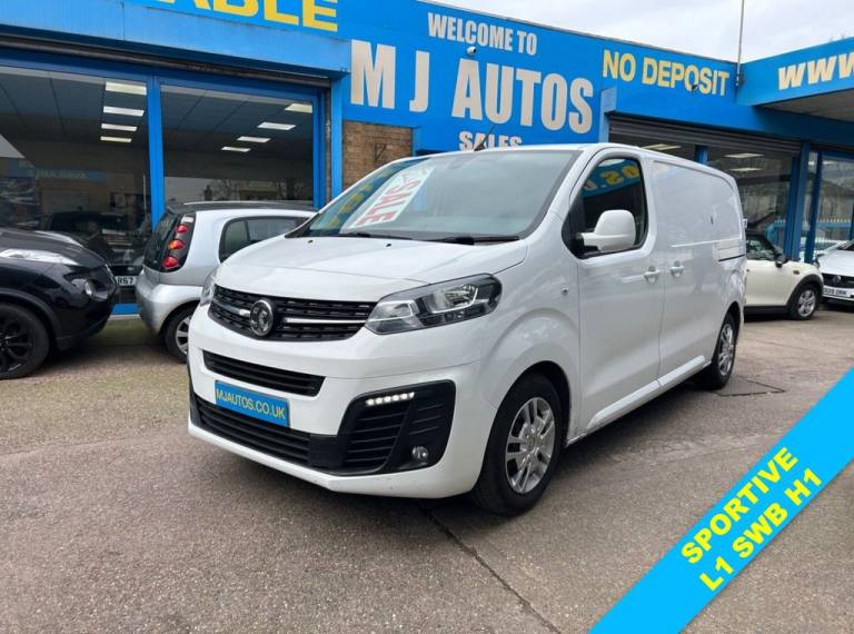 2020 70 VAUXHALL VIVARO 1.5 TURBO D 2700 SPORTIVE PANEL VAN 5DR DIESEL MANUAL L1