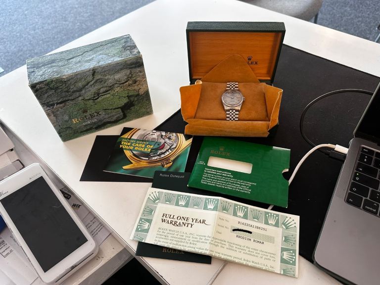 Rolex Datejust 36mm – 2003 | Silver Roman Dial | Full Set | Excellent Condition