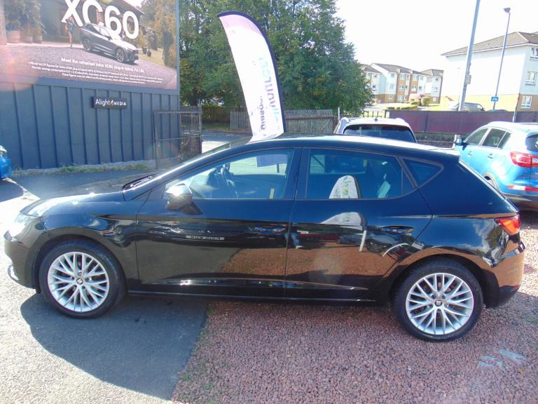 SEAT LEON 1.2 TSI SE Dynamic Technology * MOT FEBRUARY 2027* 6 SERVICE STAMPS *
