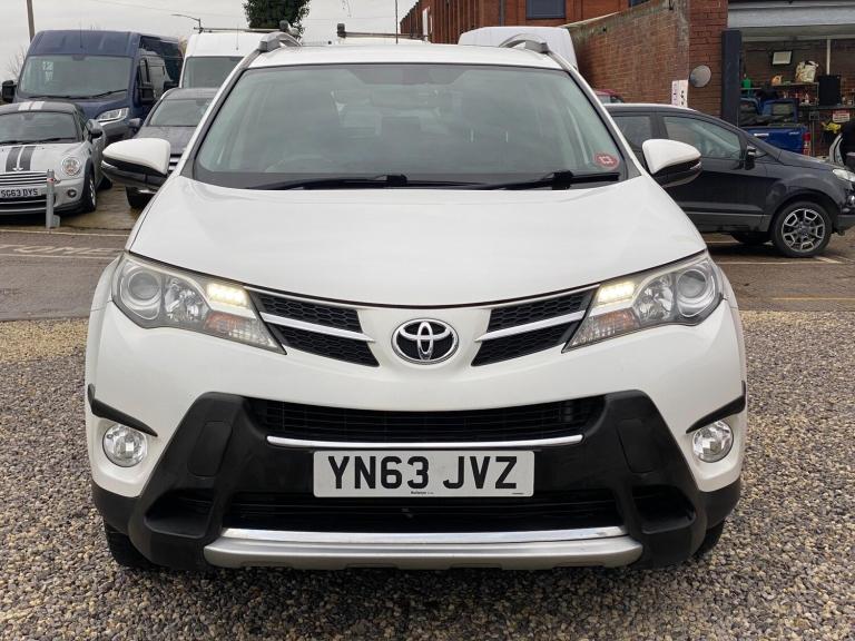 2013 Toyota RAV4 2.2 D-4D Invincible 4WD Euro 5 5dr ESTATE Diesel Manual