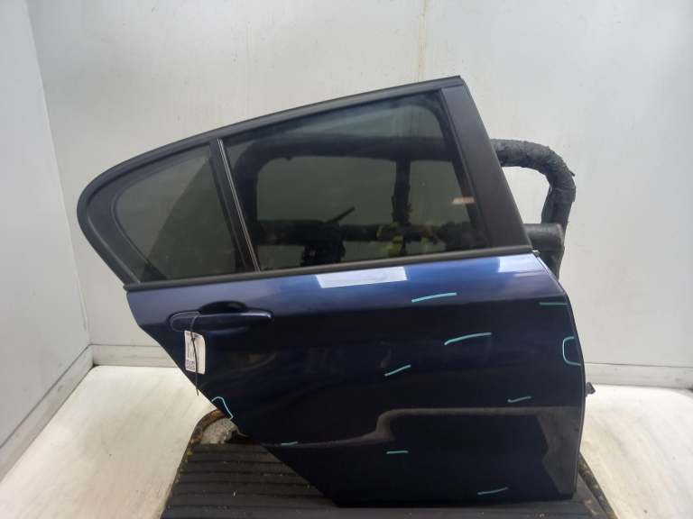 Bmw 1 Series Right Rear Door O/S 2011-2019 Tiefseeblau Metallic (A76) 5 Door Ha