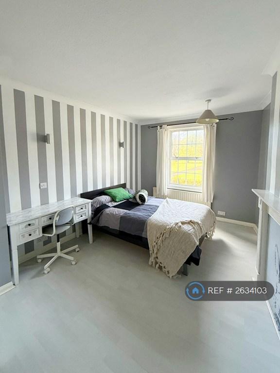 3 bedroom house in Harold Road, Sutton, SM1 (3 bed) (#2634103)