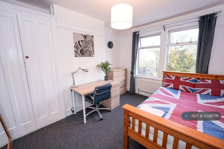1 bedroom in Rosebank Avenue, Wembley, HA0 (#2798276)