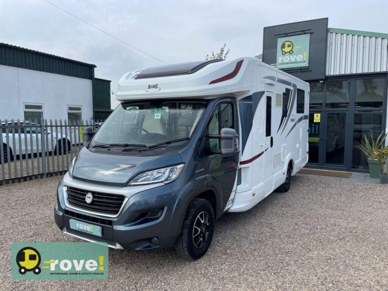 Mclouis Fusion 373 5 Berth 5 Belt End Garage Motorhome 3650KG