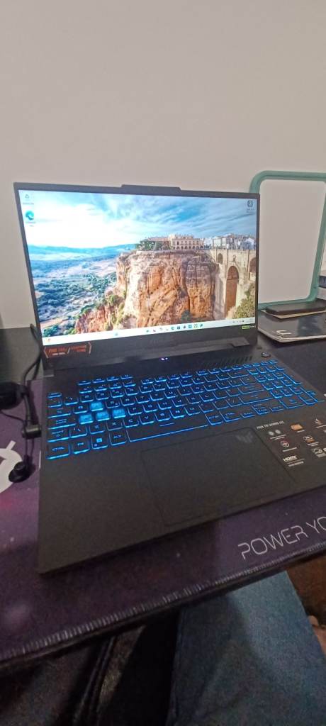 Asus Tuf A15 Gaming Laptop - RTX 4060 - 144Hz - 16GB RAM DDR5 - 1TB Nvme - Ryzen 7