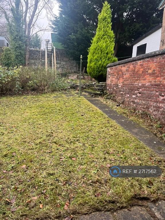 8 bedroom house in Howieshill Road, Cambuslang, Glasgow, G72 (8 bed) (#2717562)