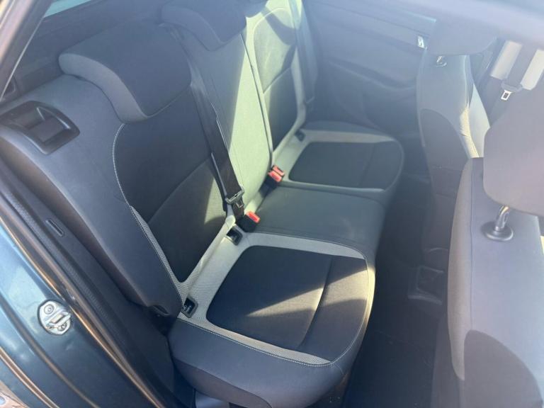 2018 Skoda Fabia 1.0 TSI ACTIVE 5dr LHD PORTUGUESE REG  Estate Petrol Manual