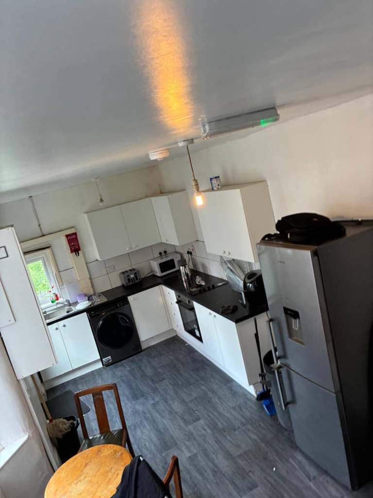 STRUGGLING WITH HOMELESSNESS IN HULL? MOVE TO BIRMINGHAM – WE CAN HELP