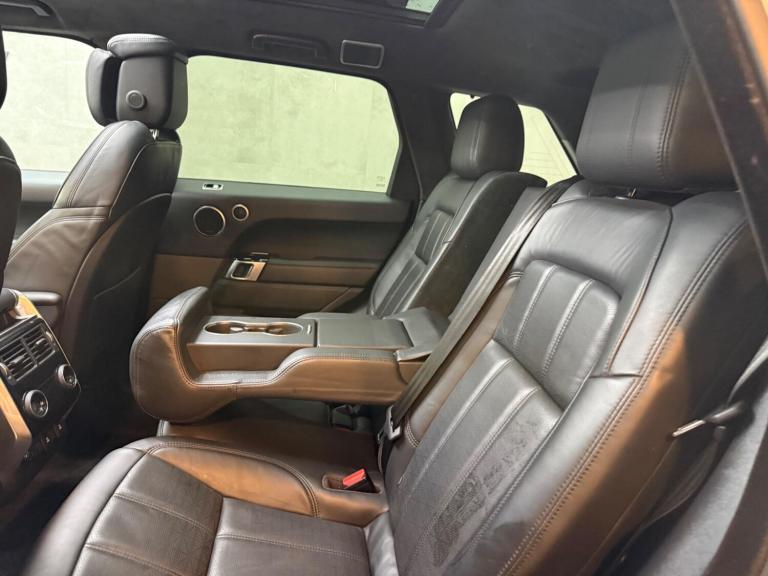 2020 Land Rover Range Rover Sport 3.0 SD V6 Autobiography Dynamic Auto 4WD Euro 6 (s/s) 5dr ESTAT...