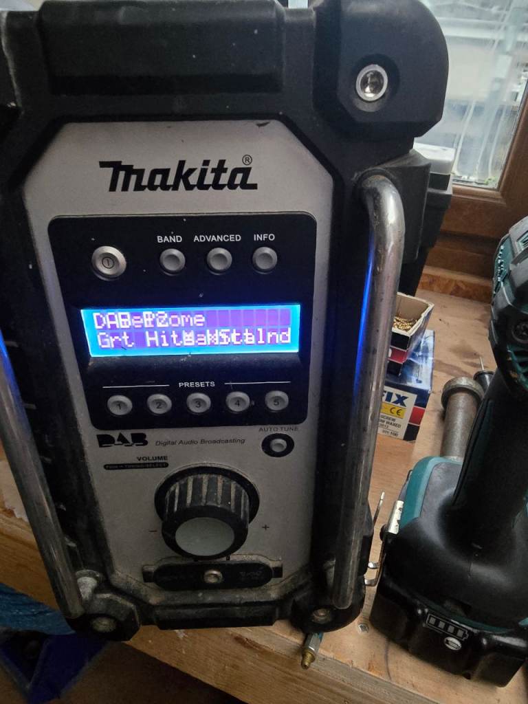 image for Makita radio
