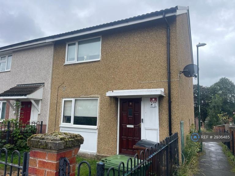 2 bedroom house in Lewis Close, Nottingham, NG3 (2 bed) (#2936485)