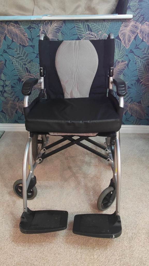 Karma Adjustable Folding Wheelchair 