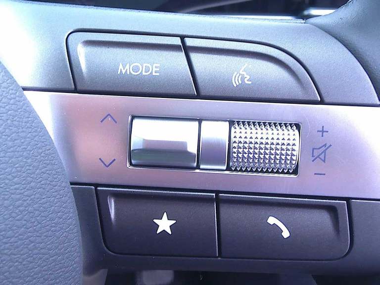 2025 Hyundai KONA 1.0T 100 Advance 5dr HATCHBACK PETROL Manual