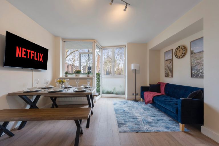 2 bed flat near Kings Cross for short term let