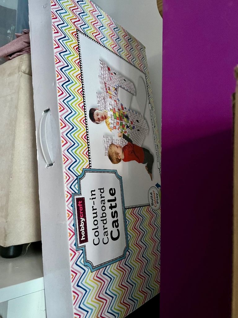 Hobby craft colour in cardboard castle NEW 