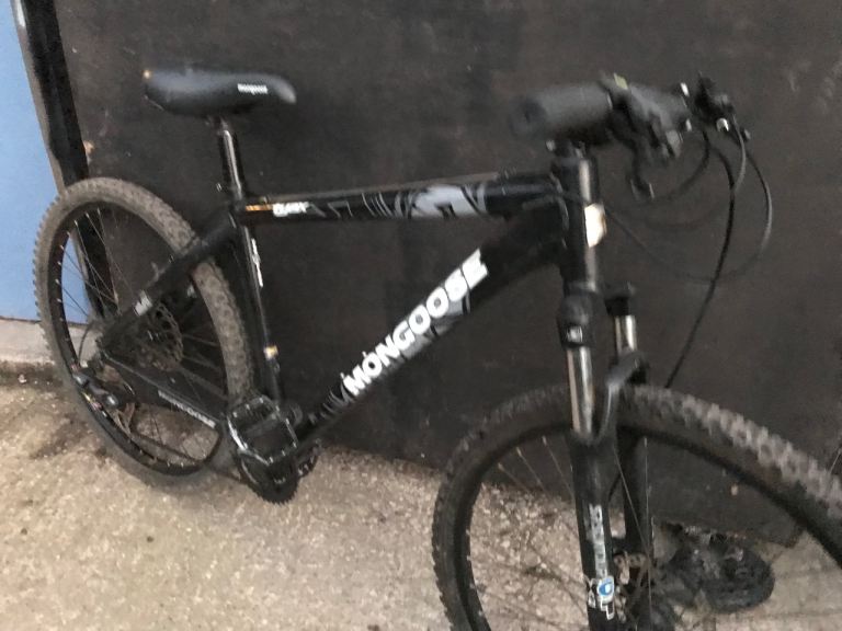 Mongoose mens hardtail Mountain Bike – Black, Good Condition