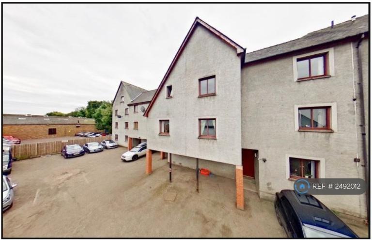 2 bedroom flat in Rattray, Blairgowrie, PH10 (2 bed) (#2492012)