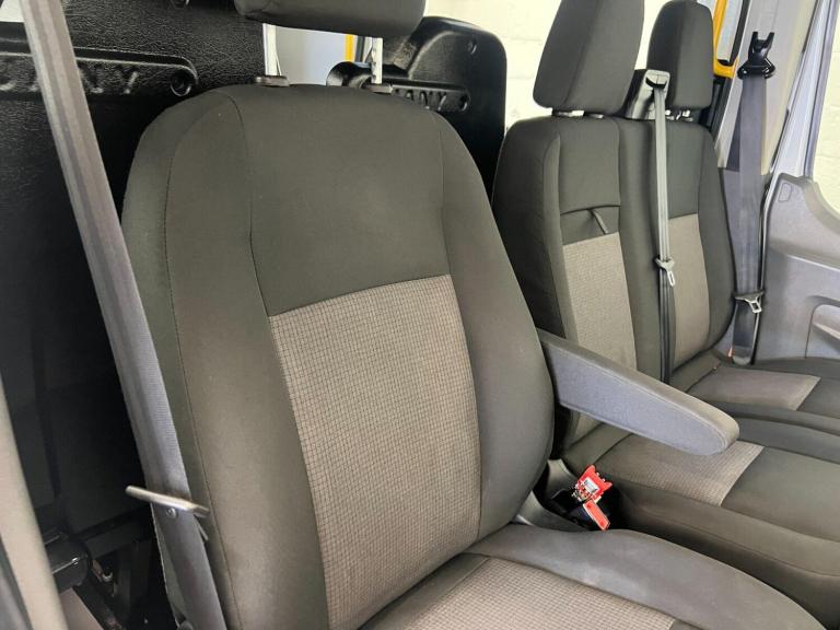 2022 Ford Transit 2.0 EcoBlue 130ps H2 Leader Van PANEL VAN DIESEL Manual