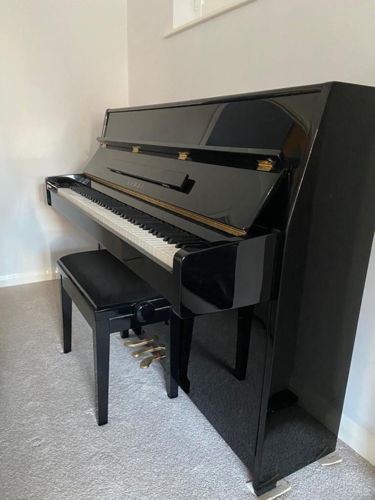 Kawai K5 upright Ebony piano AND matching stool