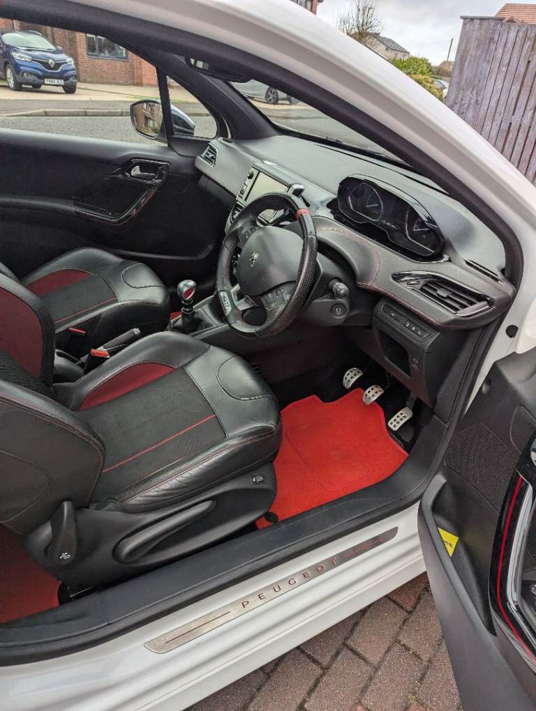 Peugeot 208GTI Prestige 