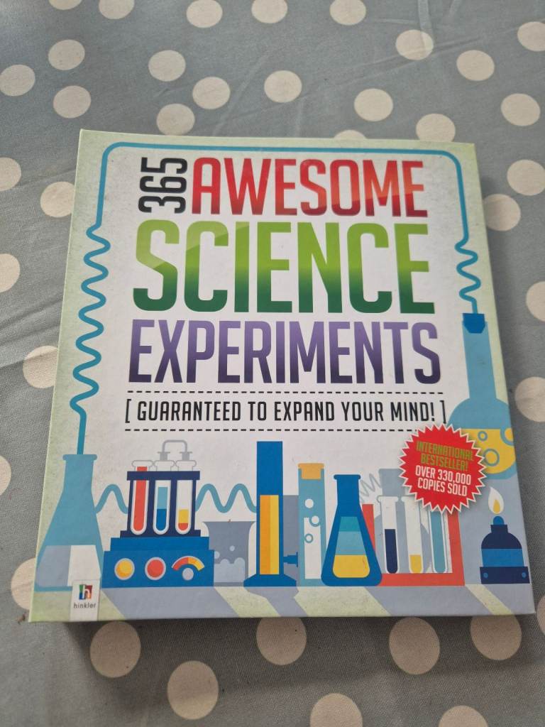 365 Awesome Science Experiments
