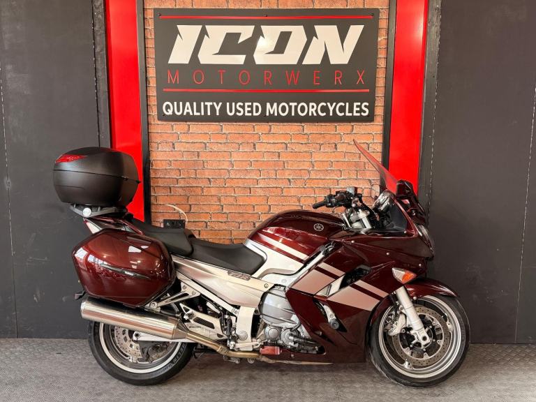 2007 Yamaha FJR 1300 clean example 