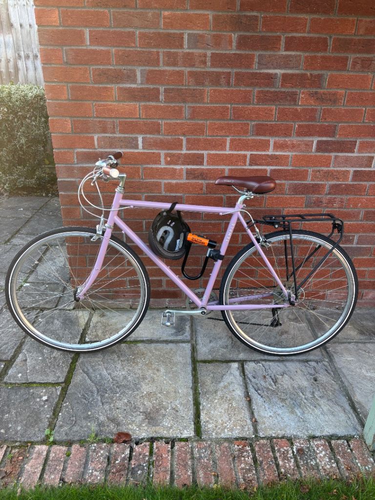 Temple Classic Cycle in Dusk Pink w/helmet, D-lock, pannier, saddlebag, bell, and handlebar bag