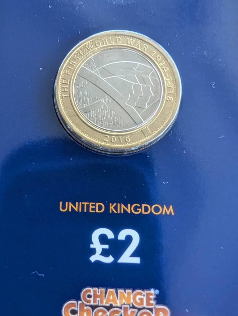 £2 coin - Hundredth anniversary of The First World War.