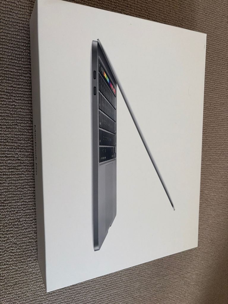 MacBook Pro 13 inch, 2020, four thunderbolt 3 ports, A2251