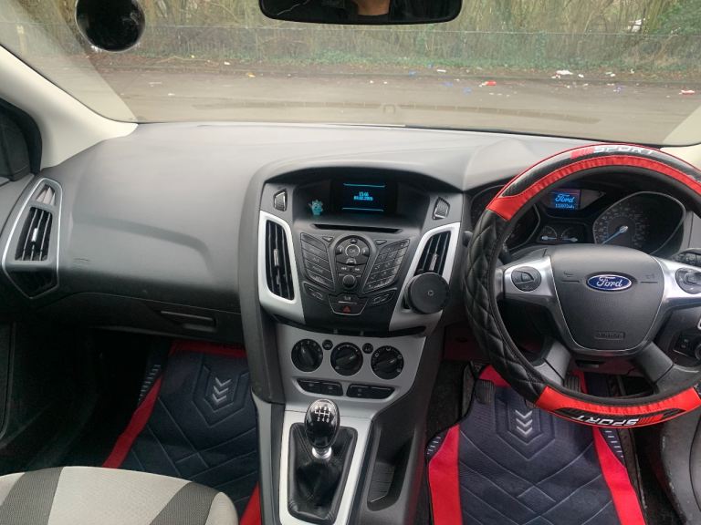 Ford, FOCUS, Hatchback, 2014, Manual, 998 (cc), 5 doors