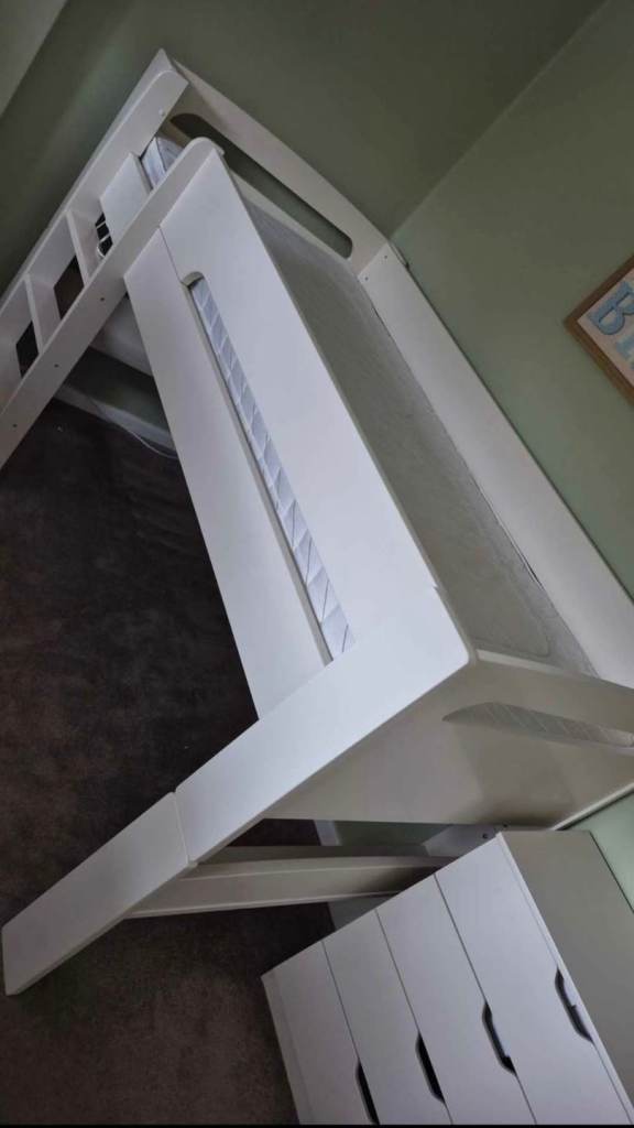 JULIAN BOWEN MIDSLEEPER BED