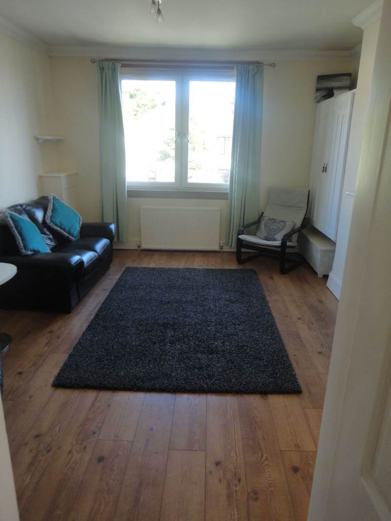 2 DOUBLE BED ROOM SPACIOUS FLAT FOR rent Hilton Terrace