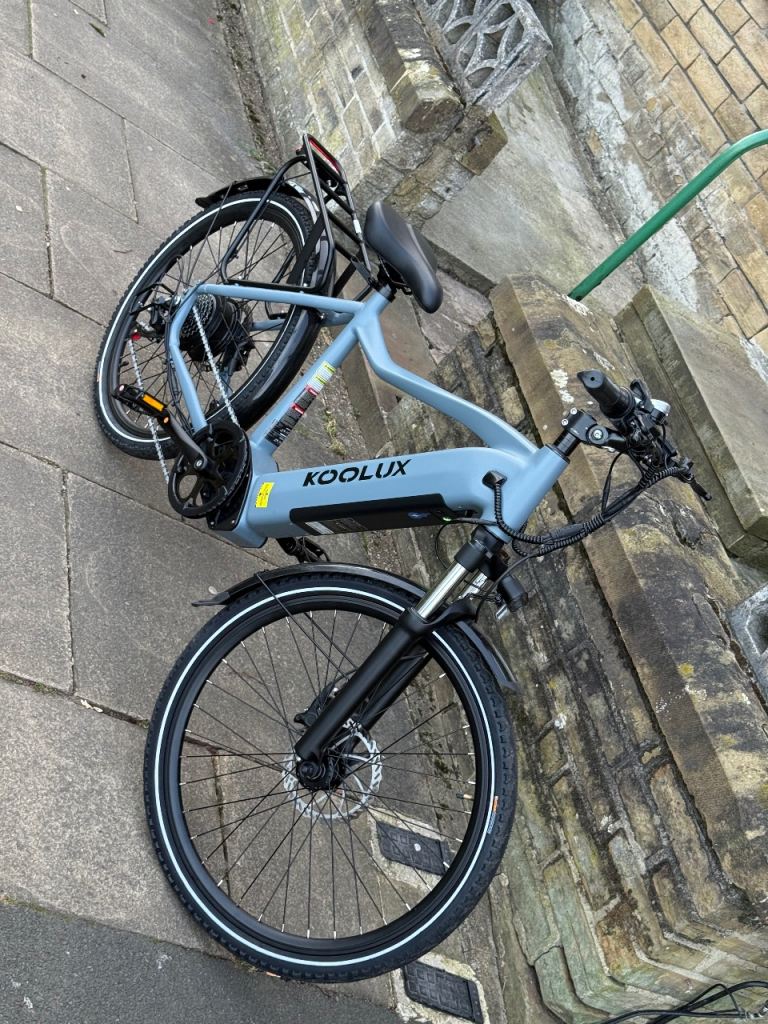 KOOLUX X3 Electric City Bike – Light Blue, As Good As New