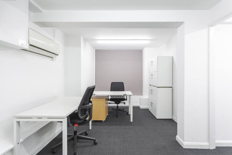 Coventry - CV1 2DY \ Unreserved Private Office Access - Book by the Day