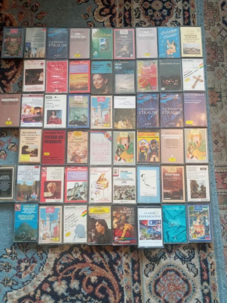 51 CLASSICAL MUSIC CASSETTTES 