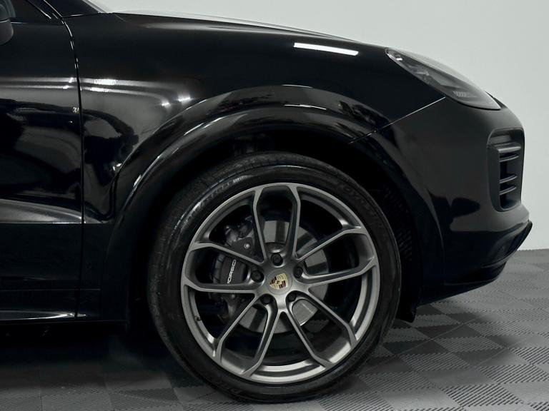 2019 Porsche Cayenne  S 3.0T V6 Tiptronic ( 340 bhp COUPE Petrol Automatic
