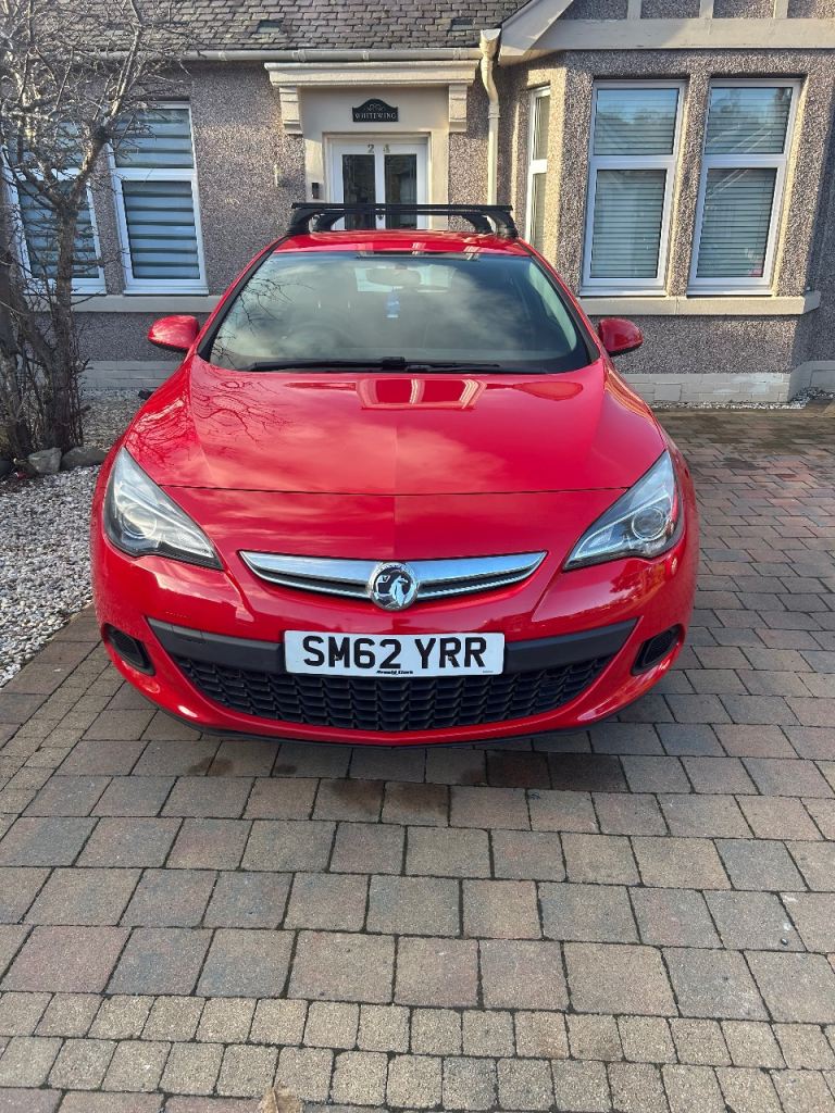 Vauxhall, ASTRA GTC, Hatchback, 2013, Manual, 1364 (cc), 3 doors