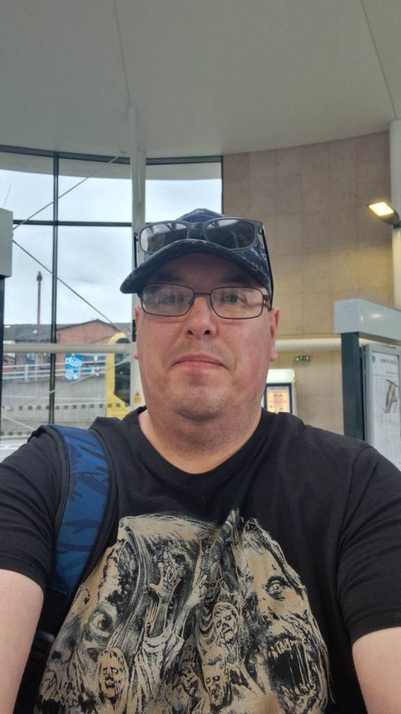 Double Room Wanted / Needed