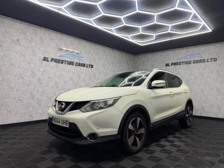 2015 Nissan Qashqai 1.5 dCi n-tec+ 2WD Euro 5 (s/s) 5dr HATCHBACK Diesel Manual