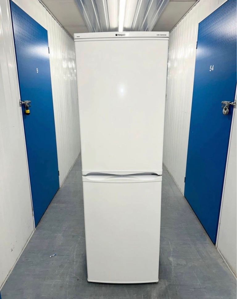 Hotpoint  ice diamond fridge. Freezer.  Frost free