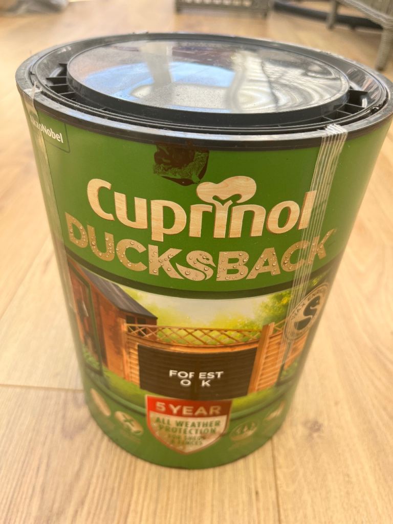 Cuprinol ducksback shed & fence treatment/ paint. Forest oak brown colour