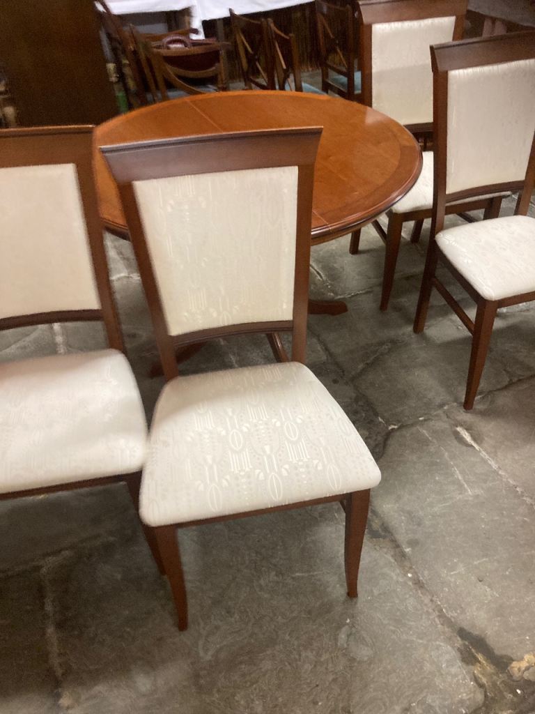 Quality dining table and 4 chairs  by Morris