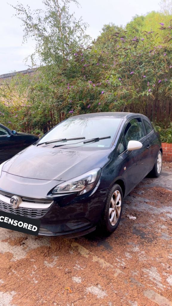 Vauxhall corsa breaking 2015
