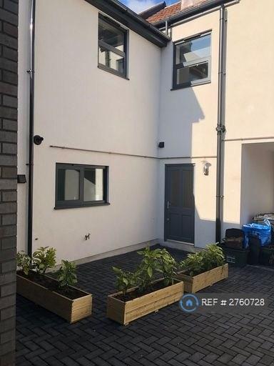 4 bedroom house in Stoke Lane, Westbury-On-Trym, Bristol, BS9 (4 bed) (#2760728)