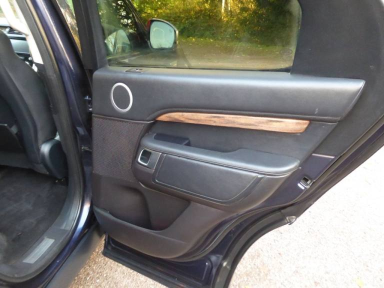 2017 Land Rover Discovery 3.0 TD V6 HSE Luxury SUV 5dr Diesel Auto 4WD Euro 6 (s/s) (258 ps) ESTA...