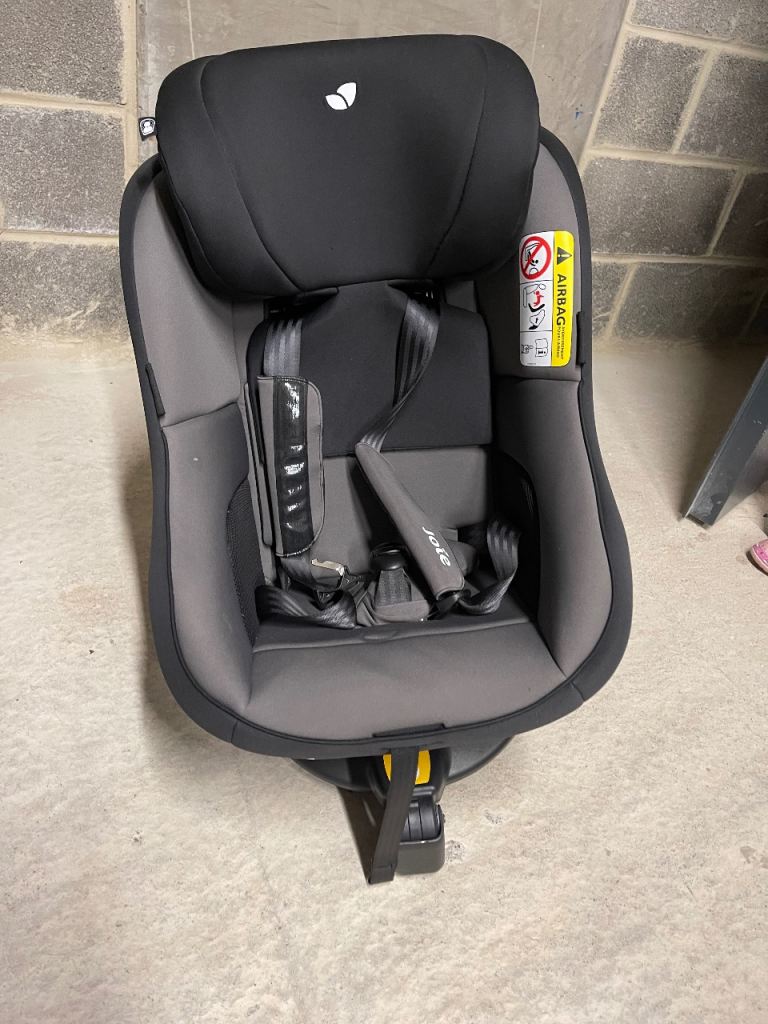 Joie 360° Rotating Car Seat